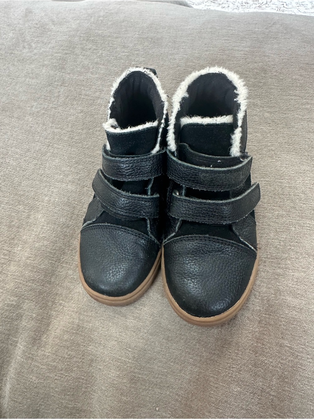 UGG Kids Black Faux-Shearling High-Top Boots with Tan Sole